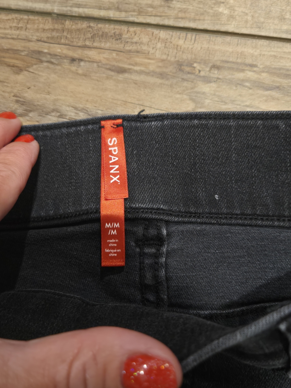 Spanx Black Washed Straight Leg Pull On Denim Jeans Tummy Control Size M - Picture 2 of 5